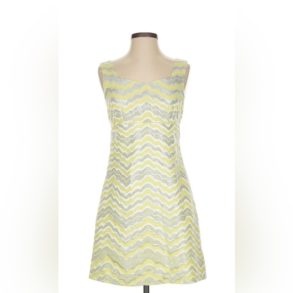 Lilly Pulitzer Dresses & Skirts - Lilly PULITZER- Adriana Dress Yellow/Silver-size 2